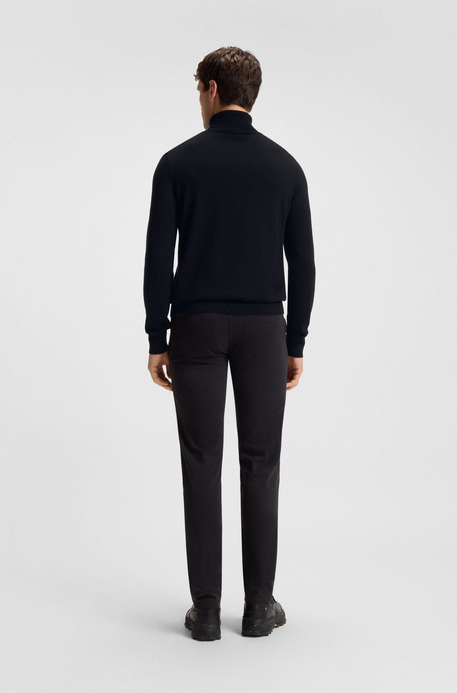 BOSS Orange Akiro_S Sweater A1-25 001 Black