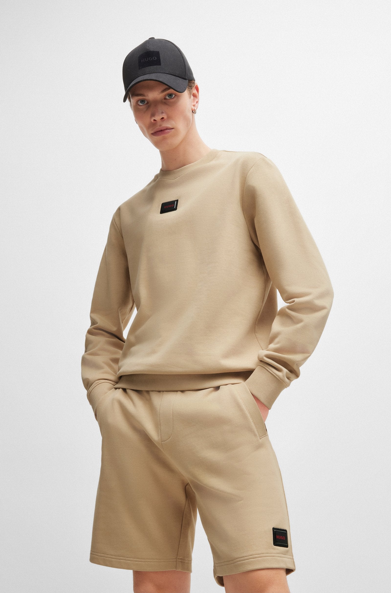 HUGO Diragol_Gel Sweatshirt 10266045 281 Open Beige