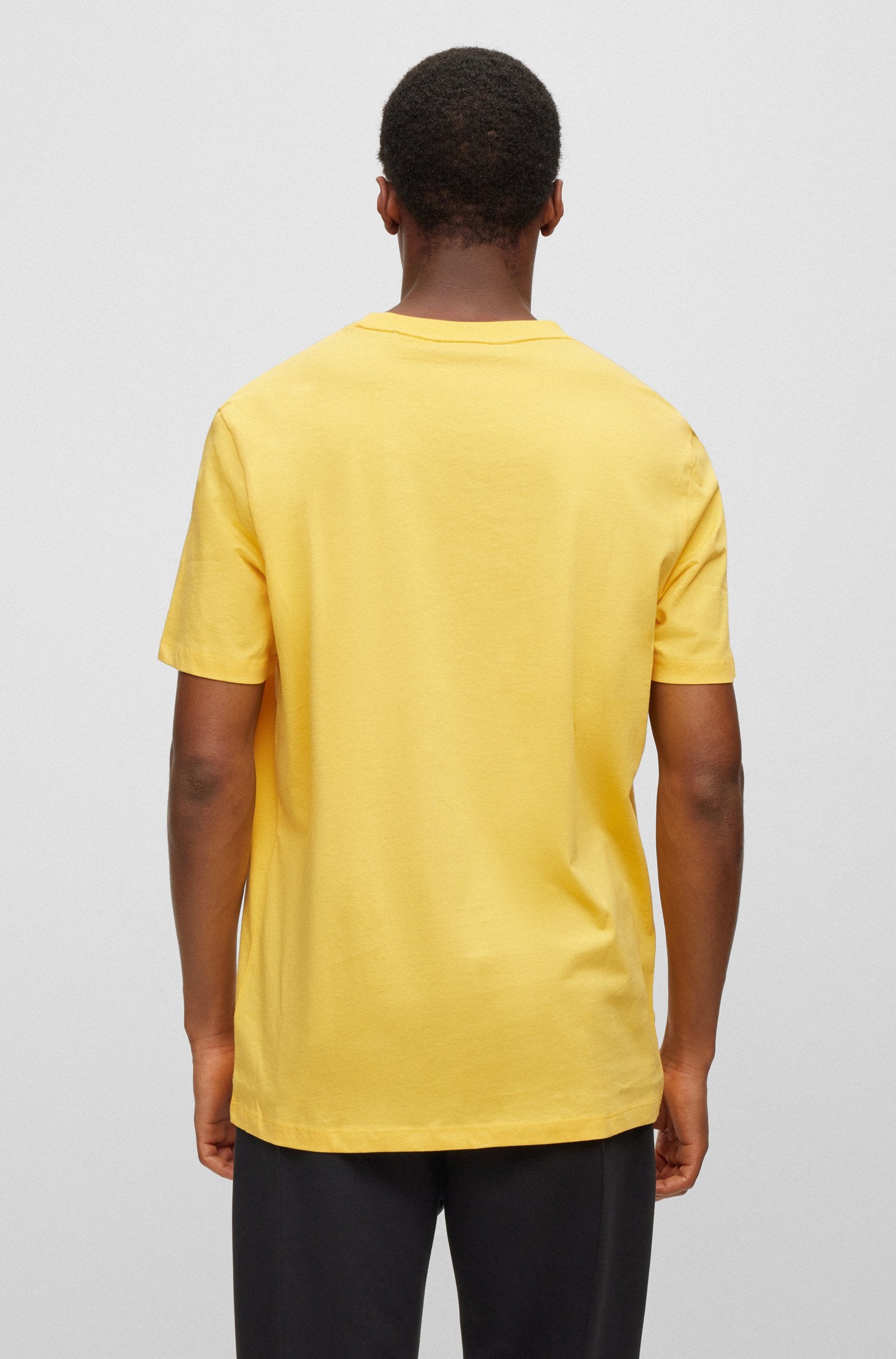 HUGO Dulivio T-Shirt 10229761 720 Medium Yellow