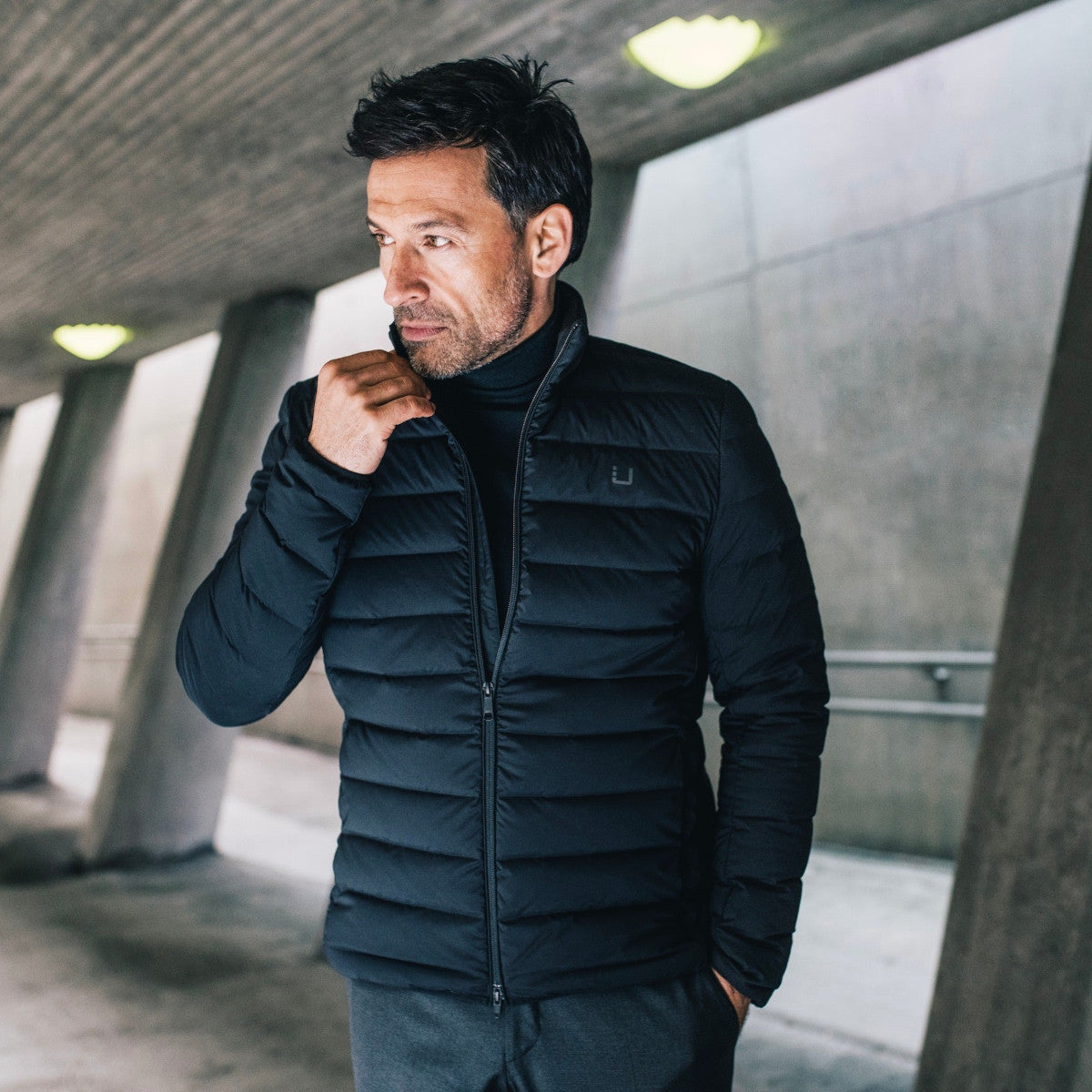 UBR Sonic Jacket 990 Black